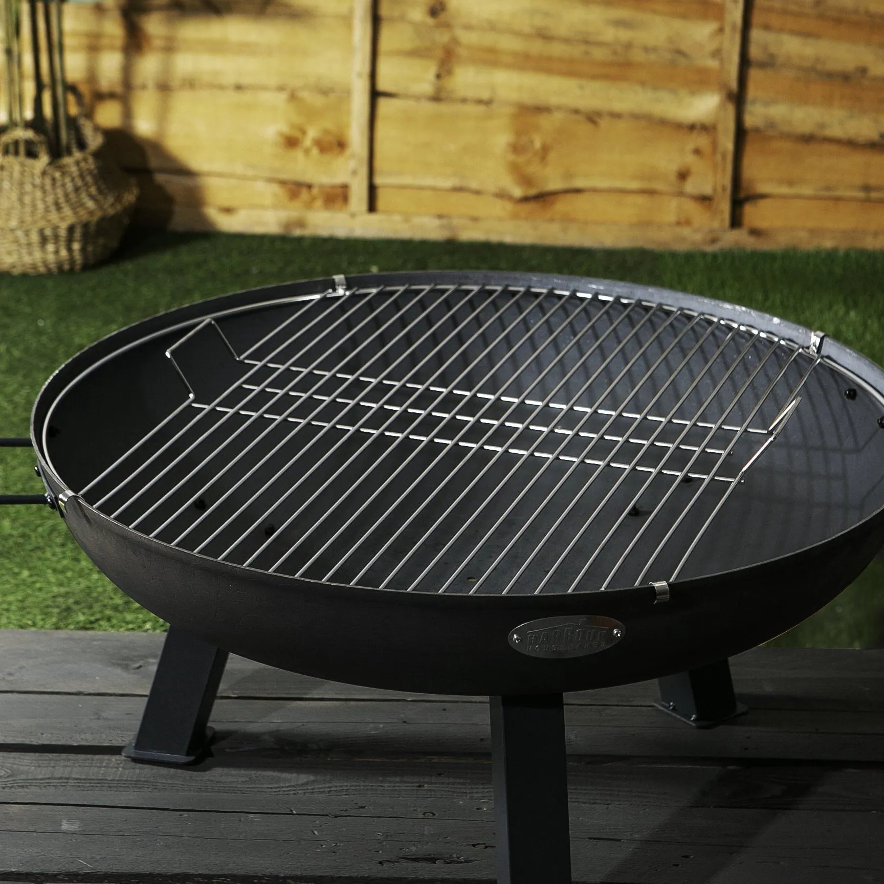 2pc Fire Pit Grill & Spark Guard Set - 72.5cm - By Harbour Housewares