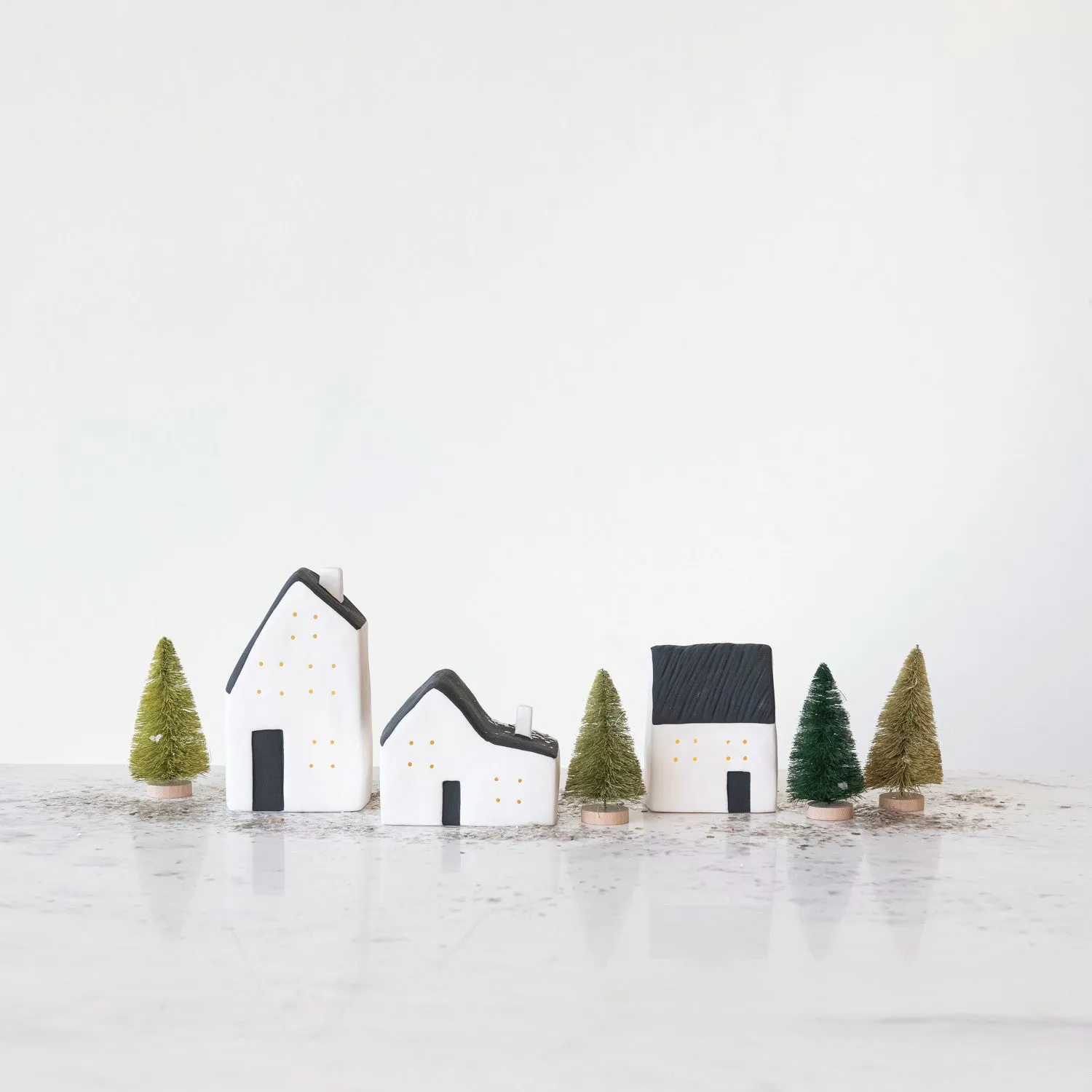 Minimalistic LED Stoneware House