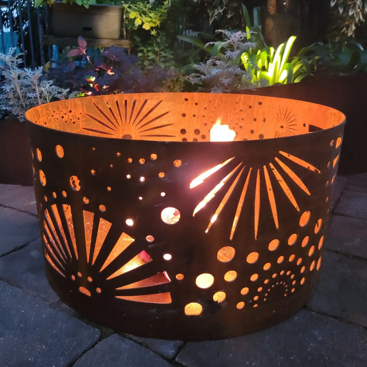 Monarch Squat Round Fire Pit