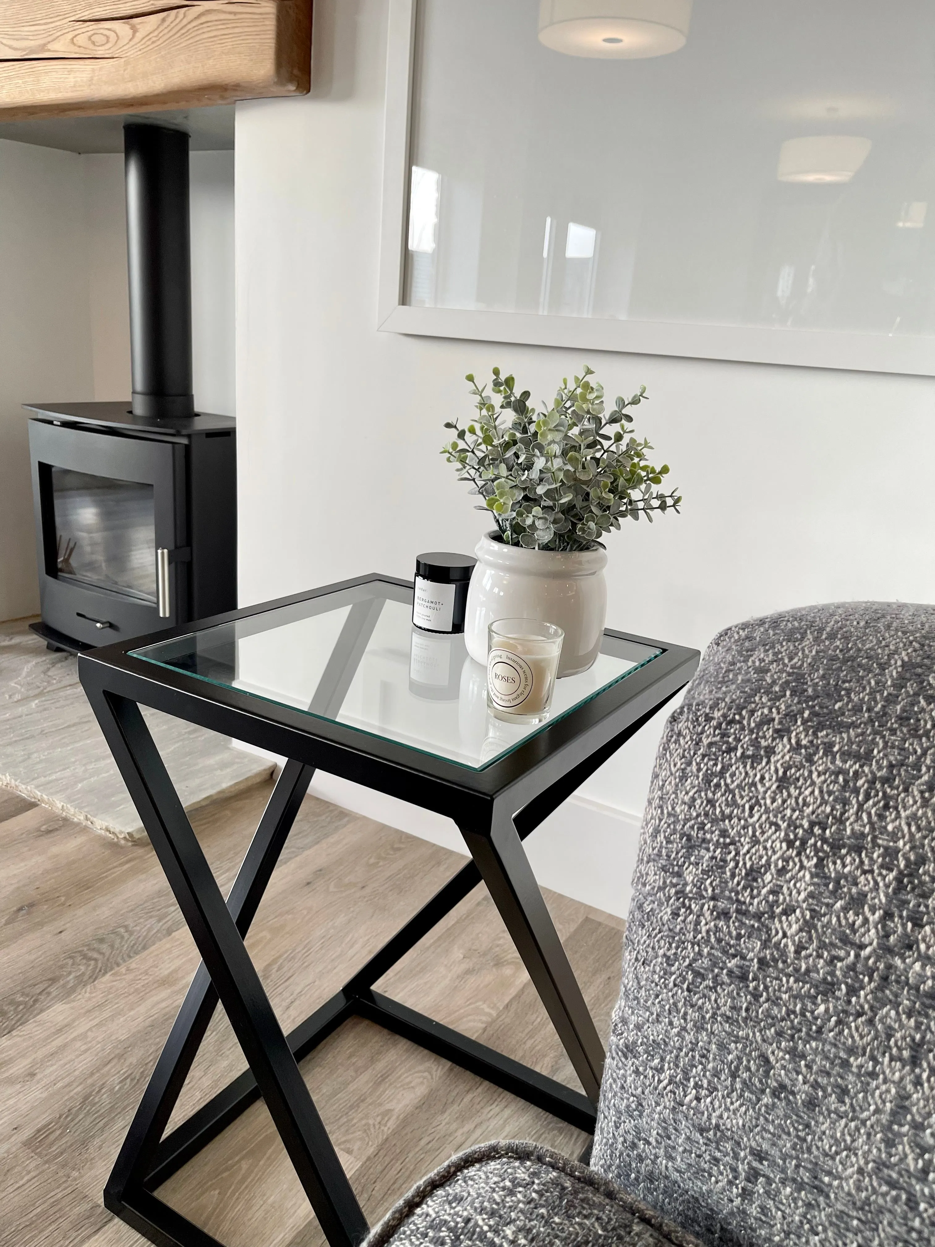 Twisted Glass Matte Black Side Table